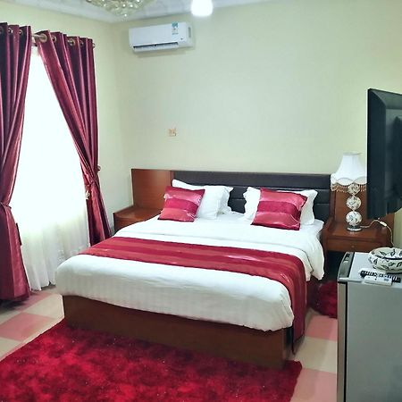 Afri-Royal Hotel Accra Exteriör bild
