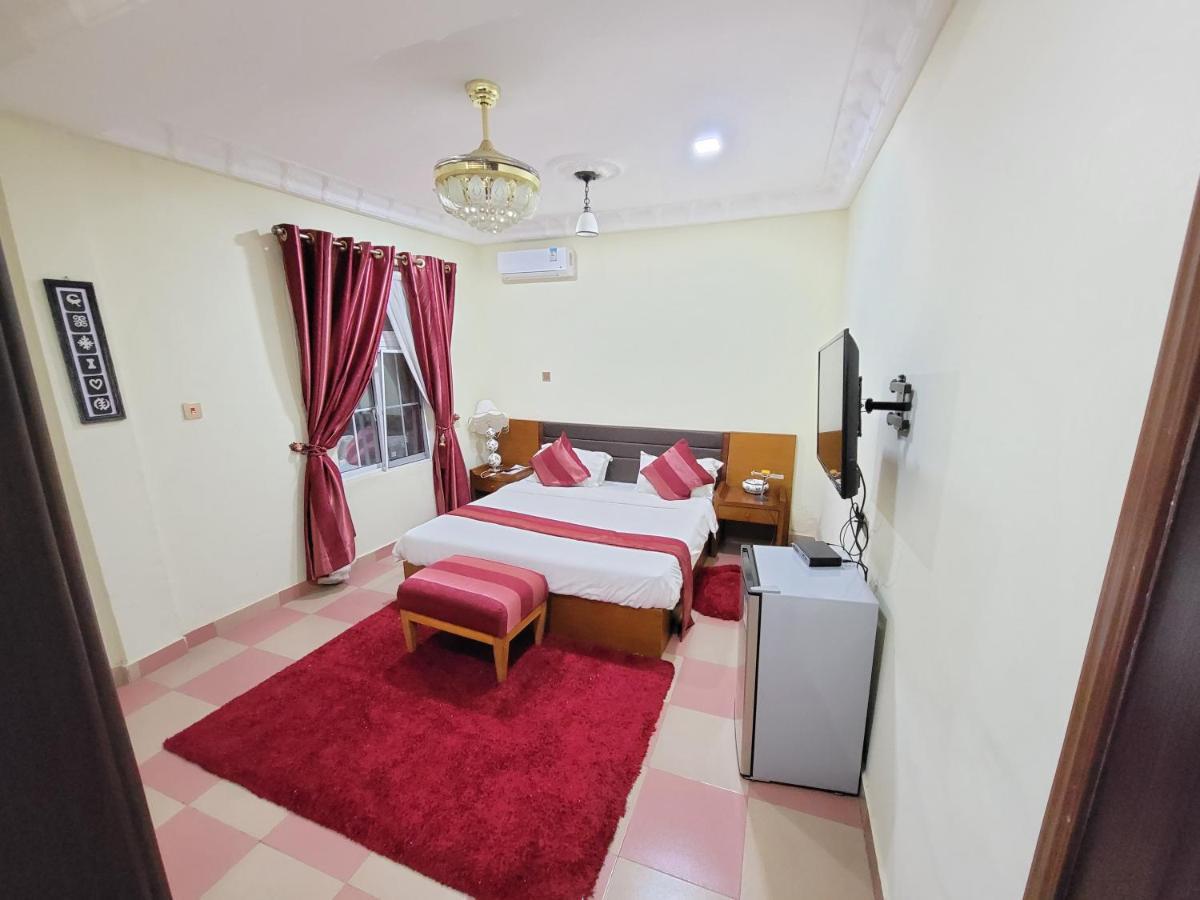 Afri-Royal Hotel Accra Exteriör bild